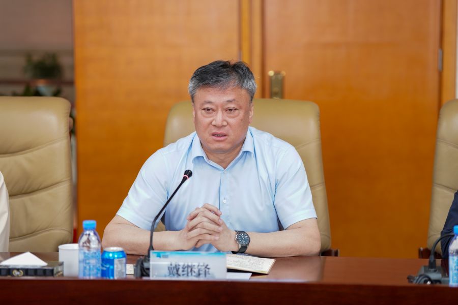 阿拉善盟副盟長劉沖霄一行到訪博源集團